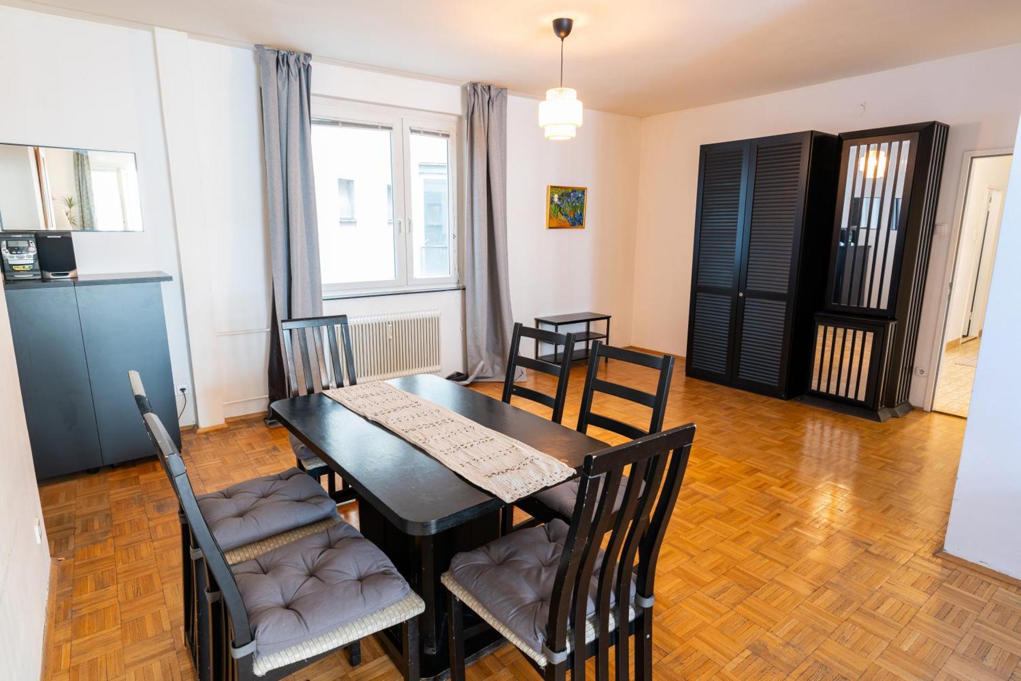 וינה Central Living Apartment Opera מראה חיצוני תמונה
